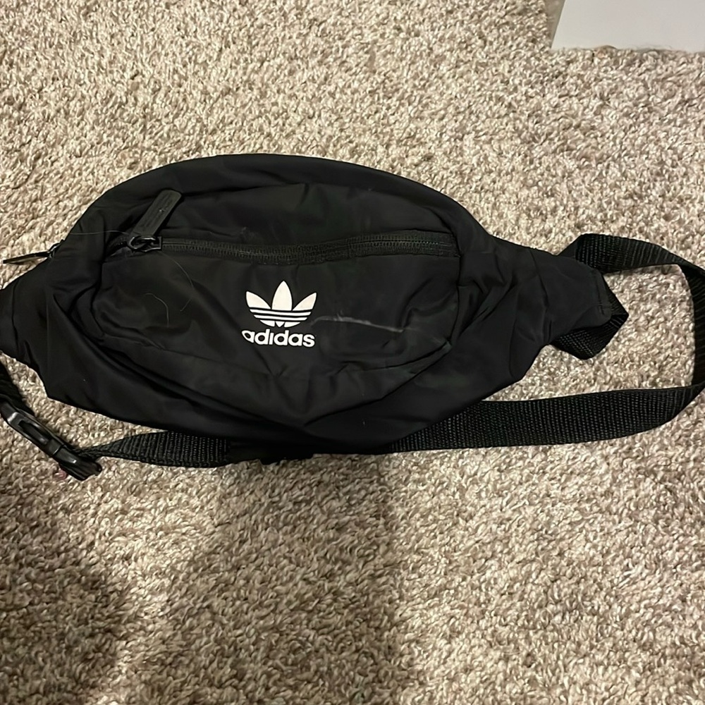 black adidas fanny pack